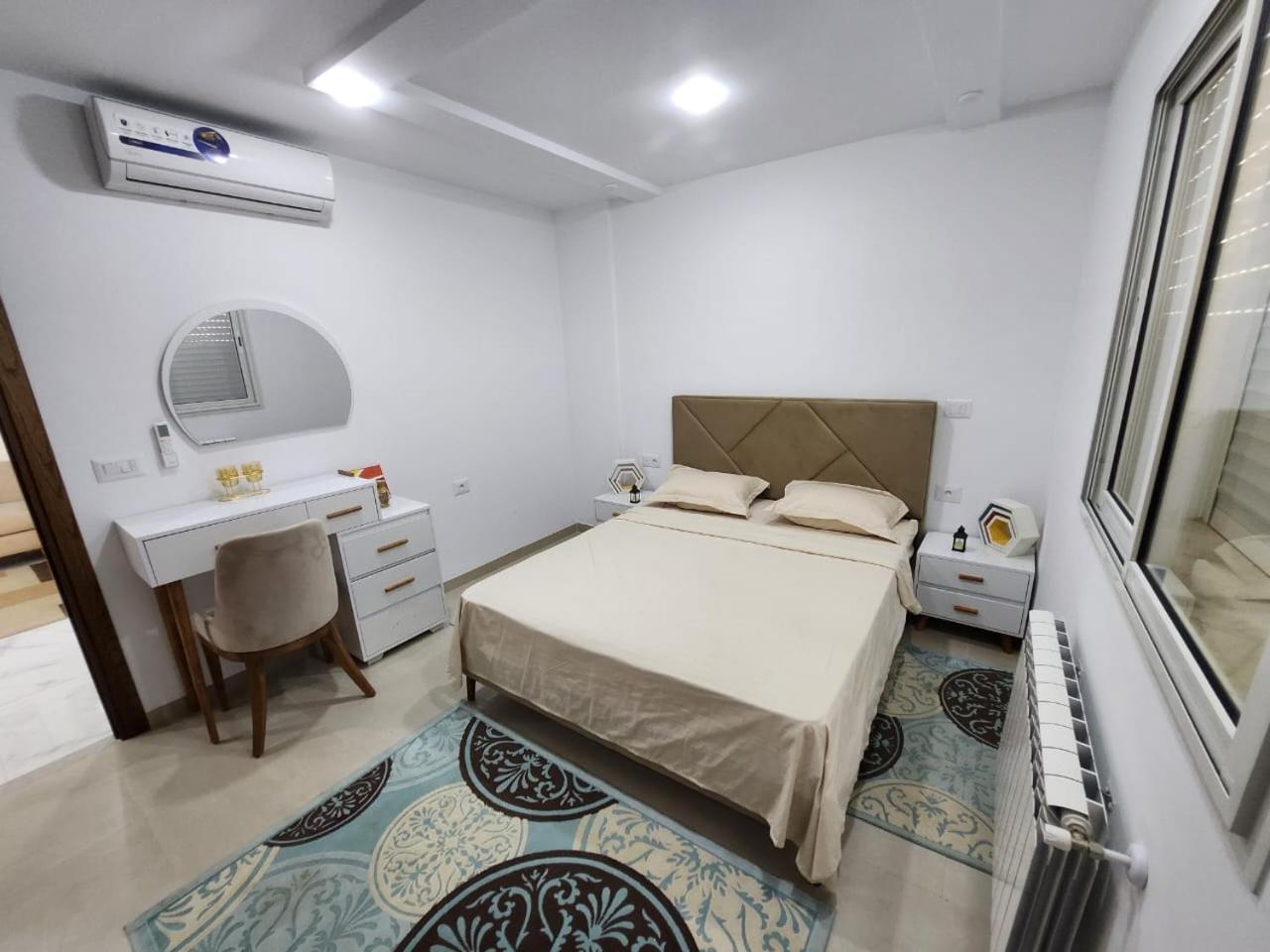 Elegant S1 Meuble Garde A Ariana -Tunis Leilighet Eksteriør bilde